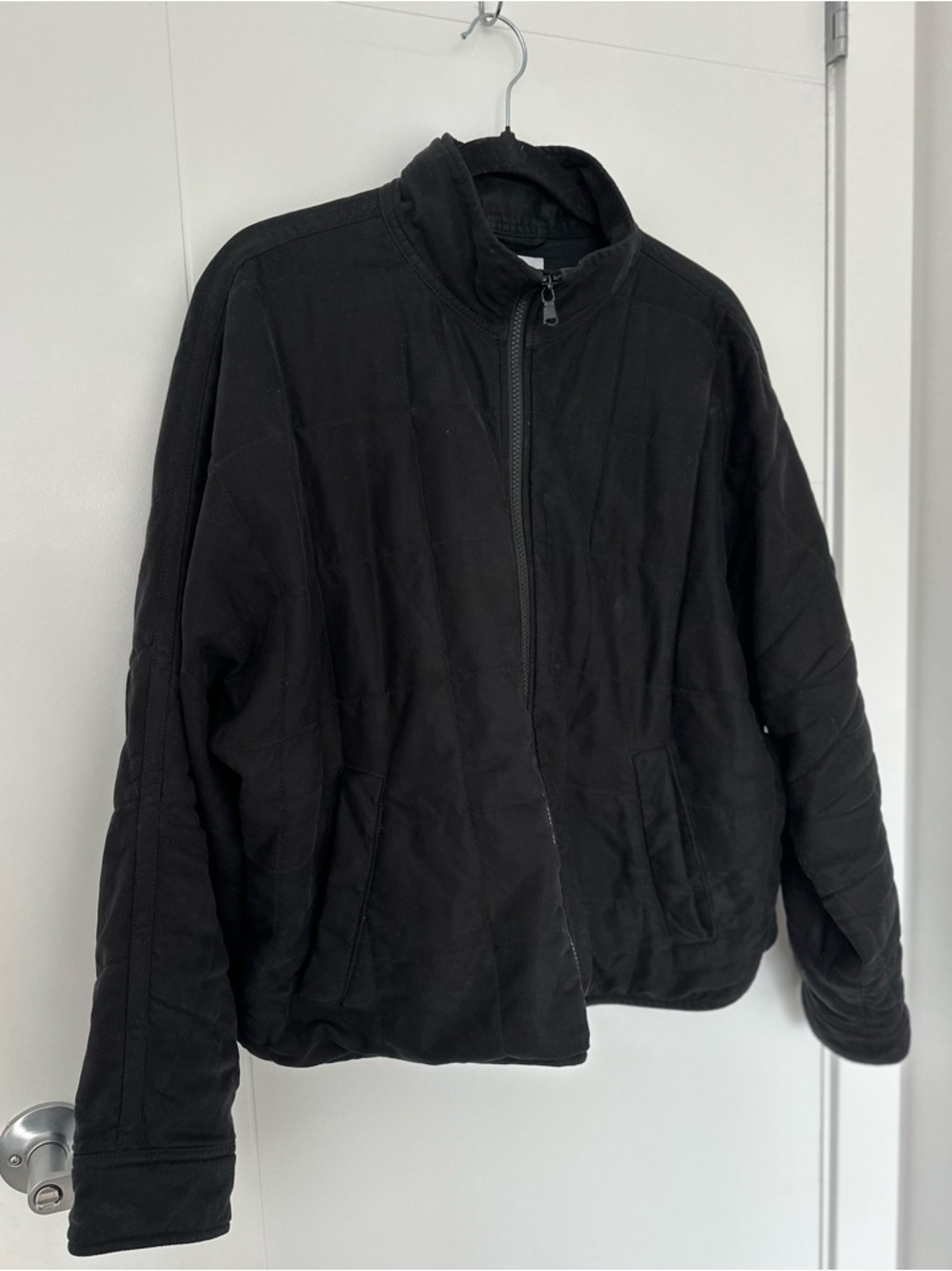 Aritzia Little Moon Remote Jacket Black - Size Medium - Picture 3 of 11